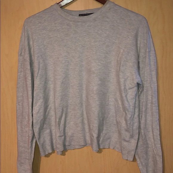 Brandy Melville Grey Longsleeve - Picture 2 of 4